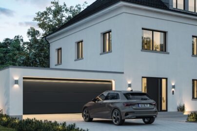 Single Garage Door