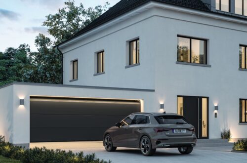 Single Garage Door